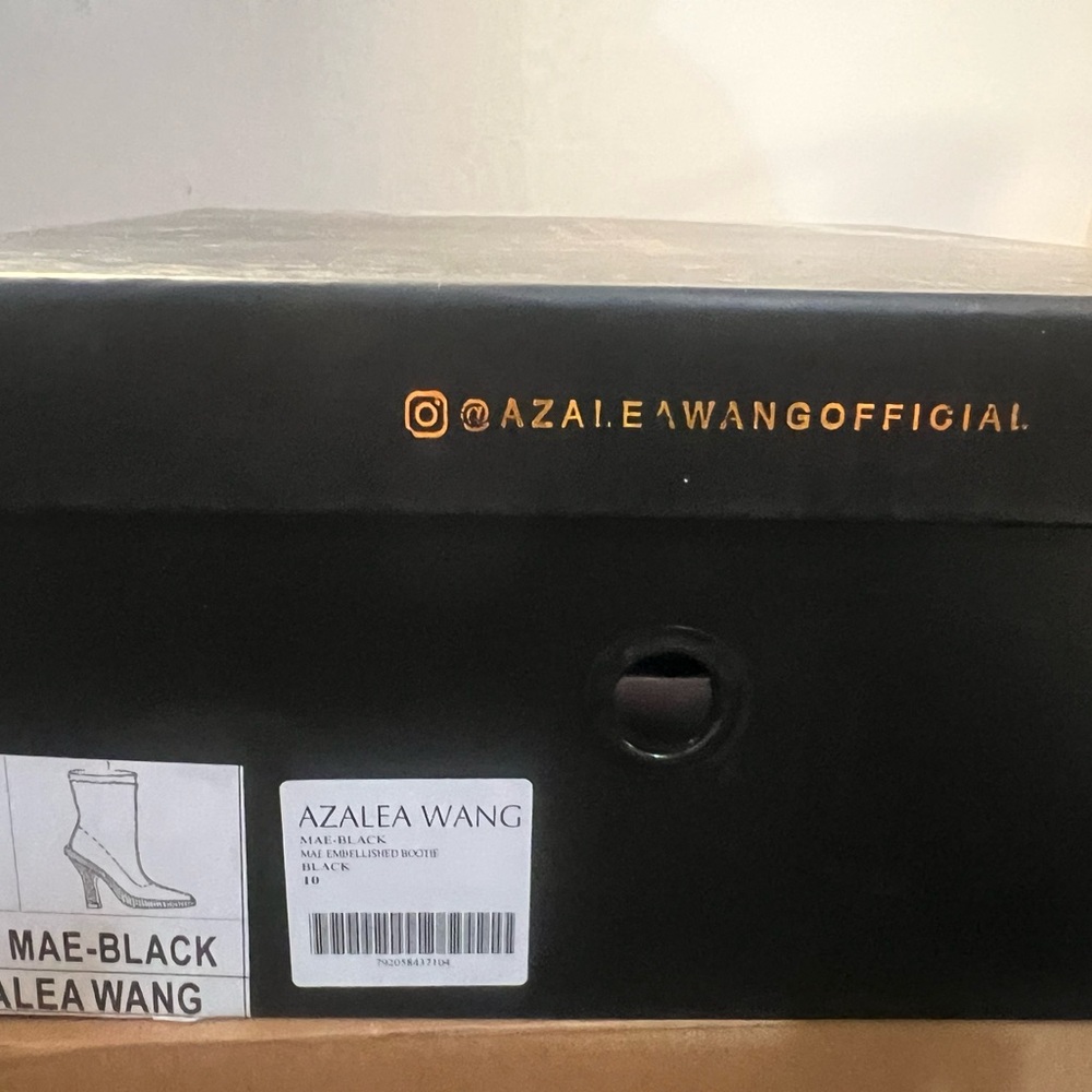 HOT DEAL 🔥🔥🥵🥵 NWT- AZALEA WANG MAE Boots Elegant Black Rhinestone-Women's Boots. - Picture 14 of 15